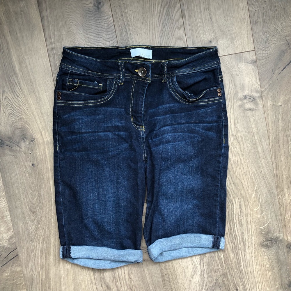 Bermuda Shorts for Summer